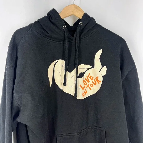 Harry Styles Love On Tour Bunny Graphic Hoodie Black Concert Merch Pullover - Picture 3 of 13